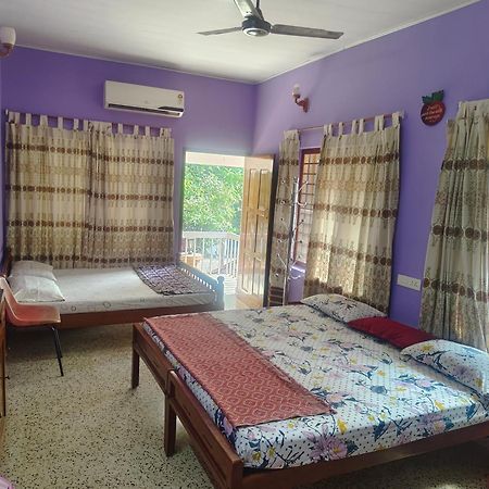 Thoms Beach Homestay Alappuzha Экстерьер фото