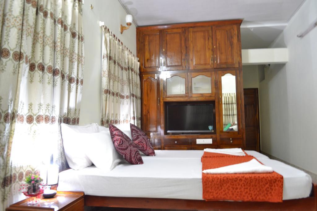 Thoms Beach Homestay Alappuzha Экстерьер фото
