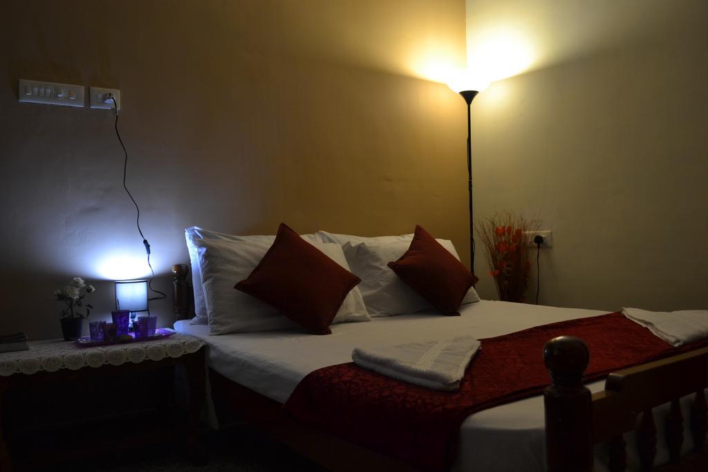 Thoms Beach Homestay Alappuzha Экстерьер фото