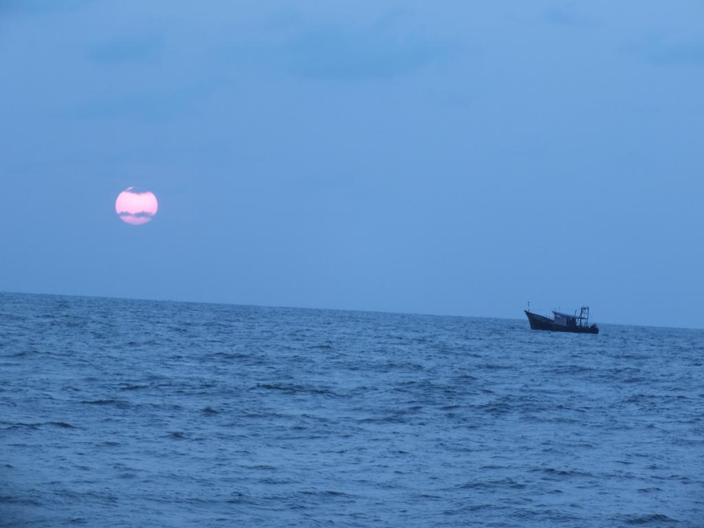 Thoms Beach Homestay Alappuzha Экстерьер фото