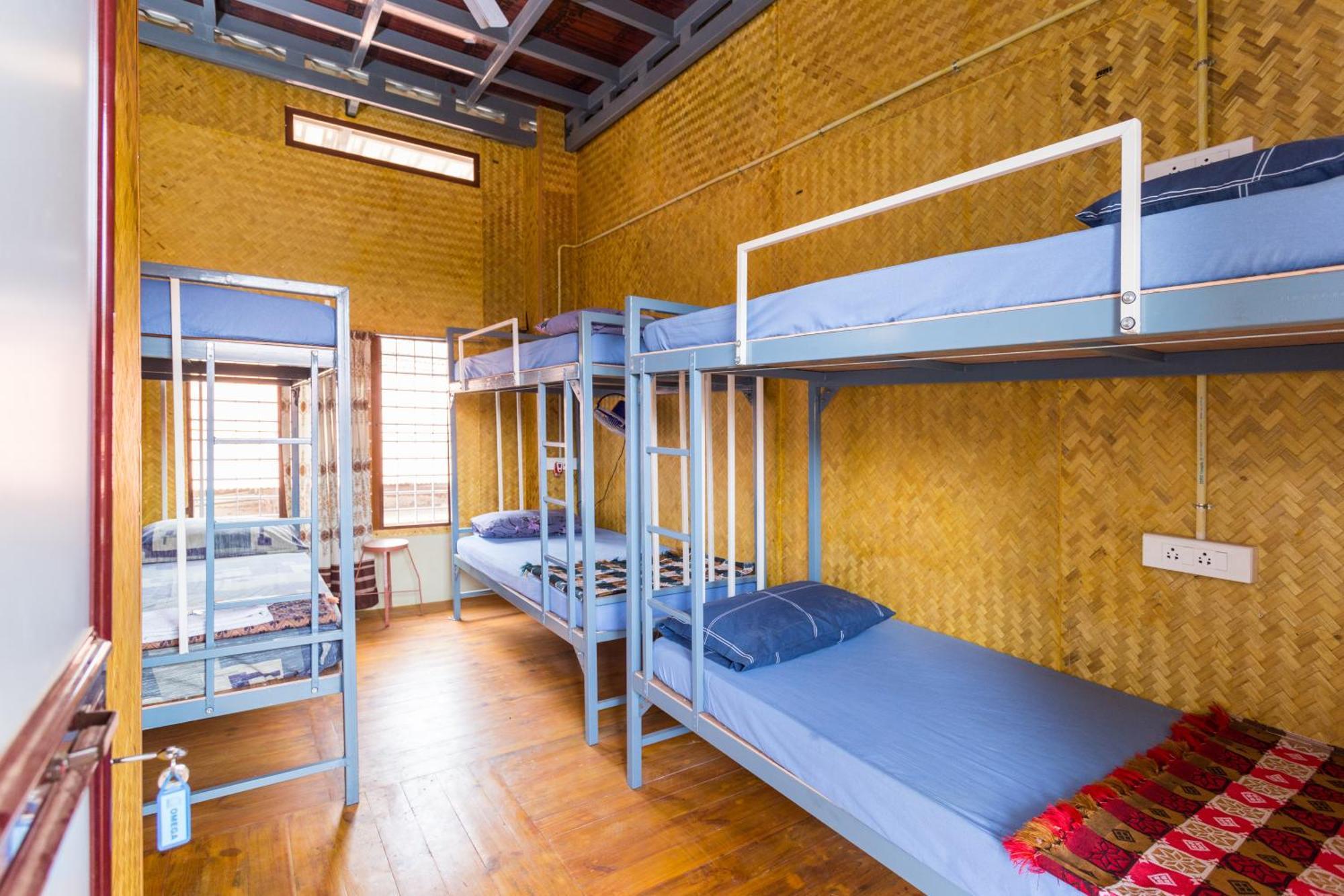 Thoms Beach Homestay Alappuzha Экстерьер фото